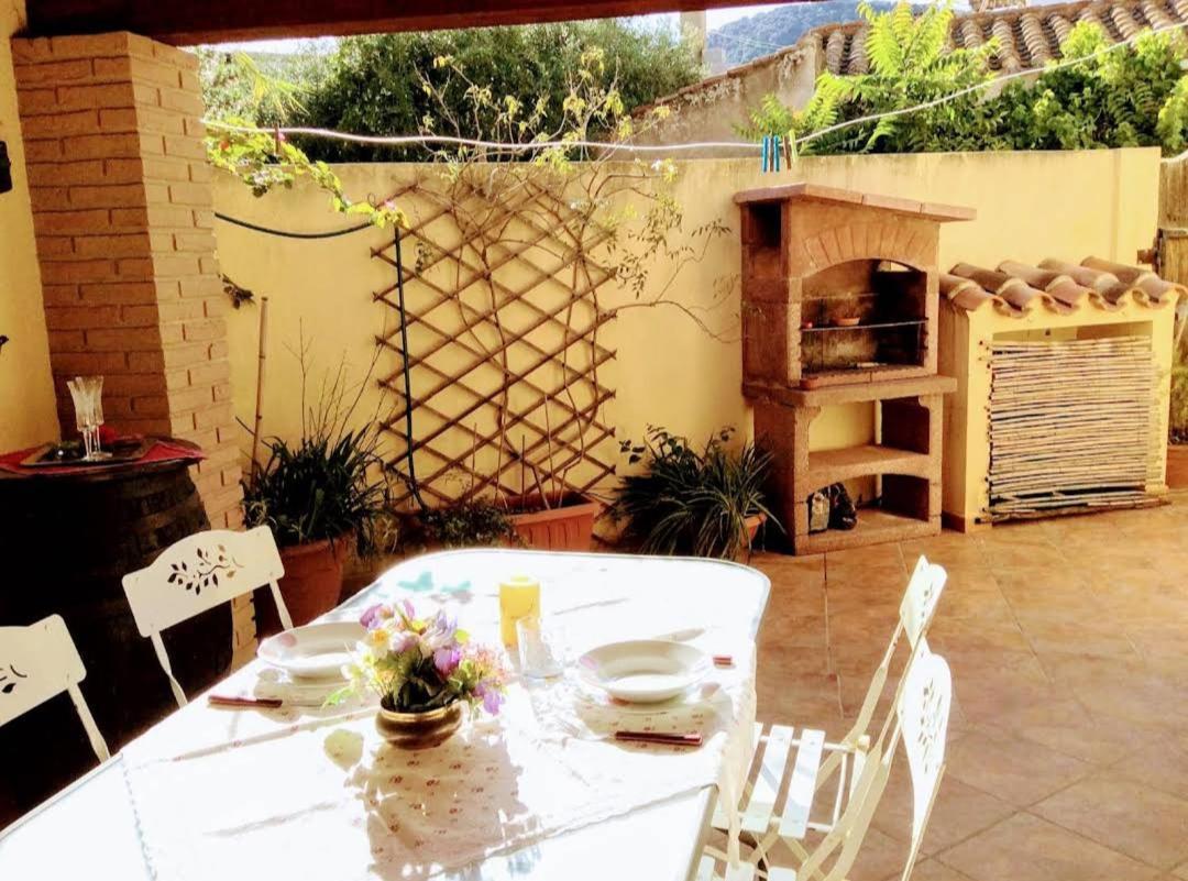 B&B Su Frori Arrubiu Teulada Exterior photo